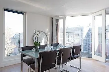 Urban De Laurier * Ámsterdam