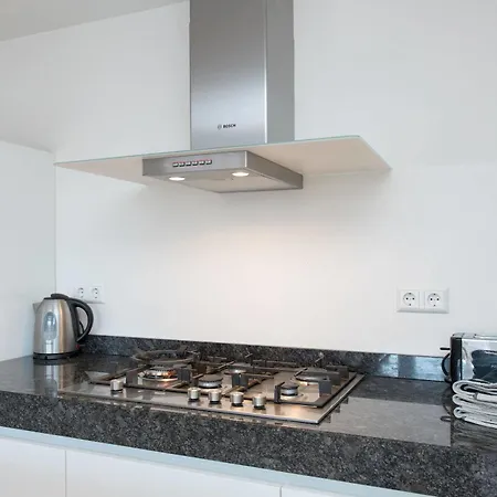 Urban De Laurier Apartamento